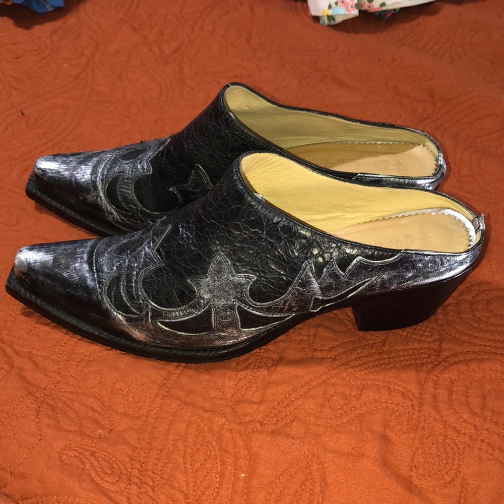 Corral Vintage Western  Cowboy Slip on Leather  Mules Booties PERFECT